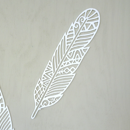 Filigrane Feder 2 – Dekoratives Wandornament