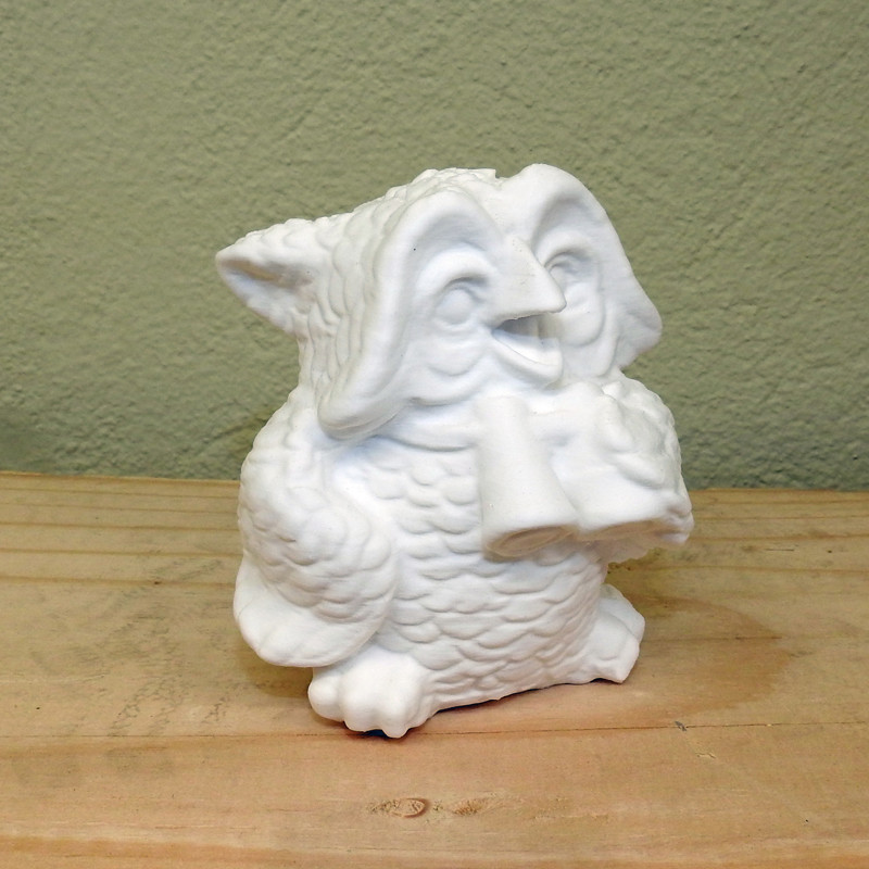 Eule mit Fernglas – Neugierige Entdeckerin