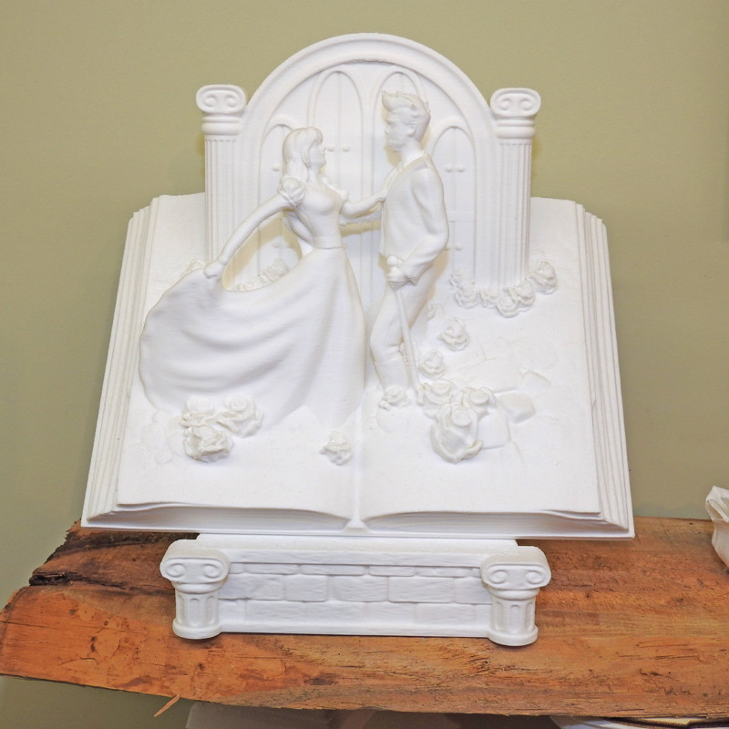 Hochzeits-Buch-Skulptur