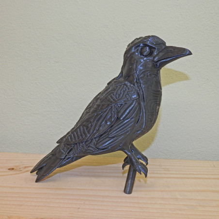 Mystischer Rabe – Befestigung mit Steckbolzen